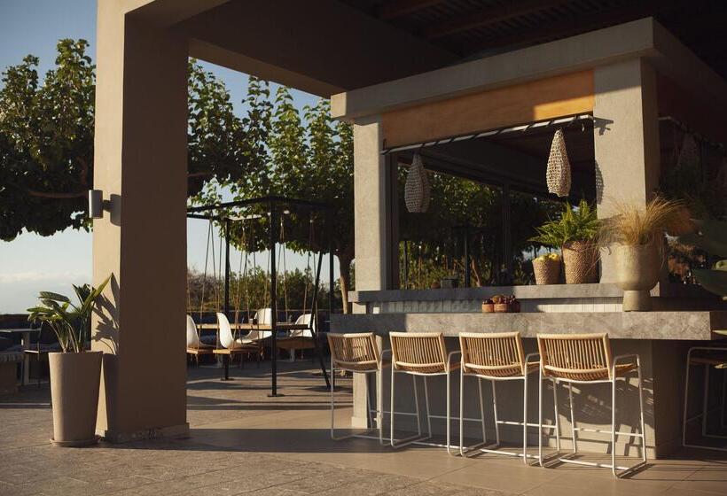 هتل Domes Aulus Elounda All Inclusive Resort, Curio By Hilton