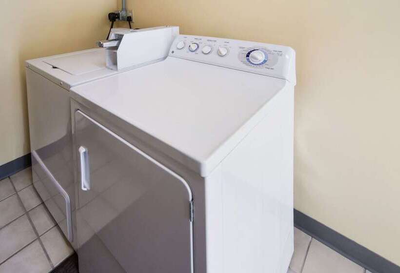 فندق Econo Lodge Battleboro  Rocky Mount I95