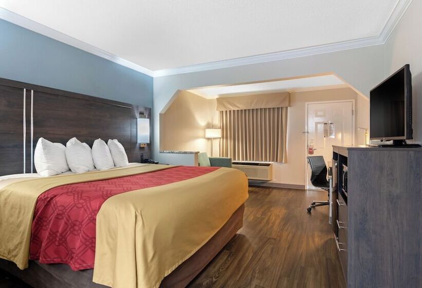 هتل Econo Lodge Byron  Warner Robins