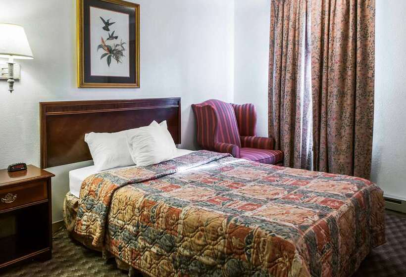 فندق Econo Lodge