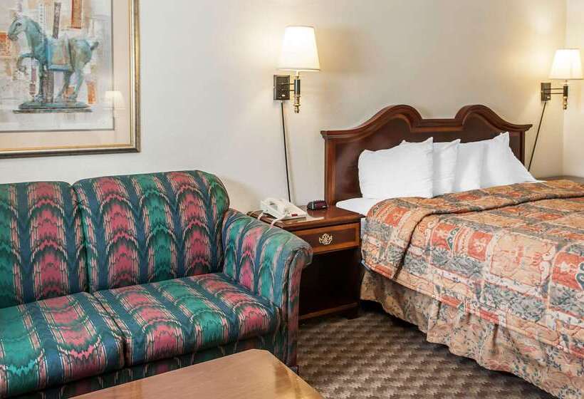 فندق Econo Lodge