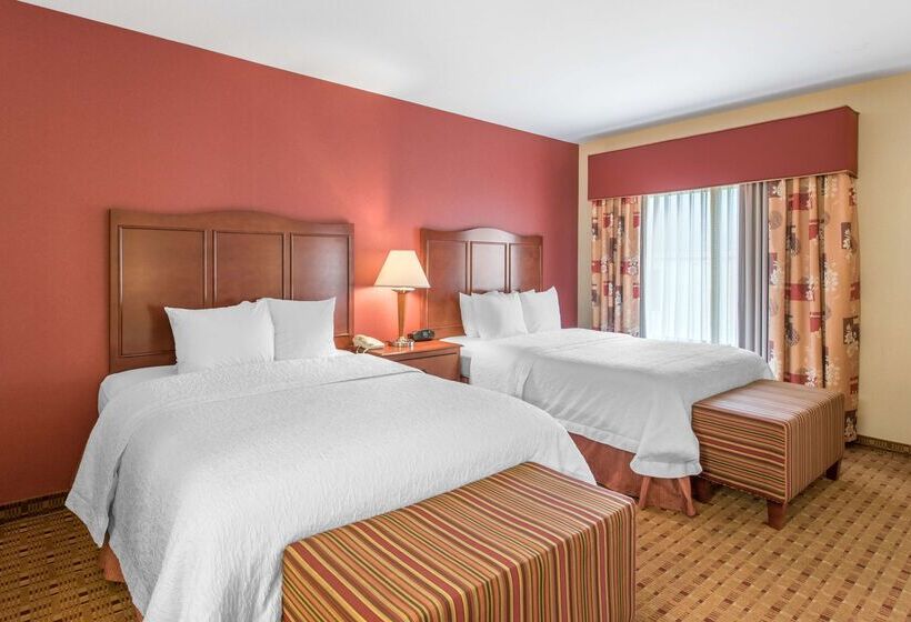 فندق Hampton Inn & Suites Arcata