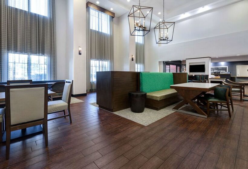 בית מלון כפרי Hampton Inn & Suites San Luis Obispo