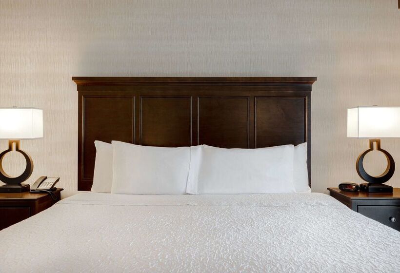 בית מלון כפרי Hampton Inn & Suites San Luis Obispo