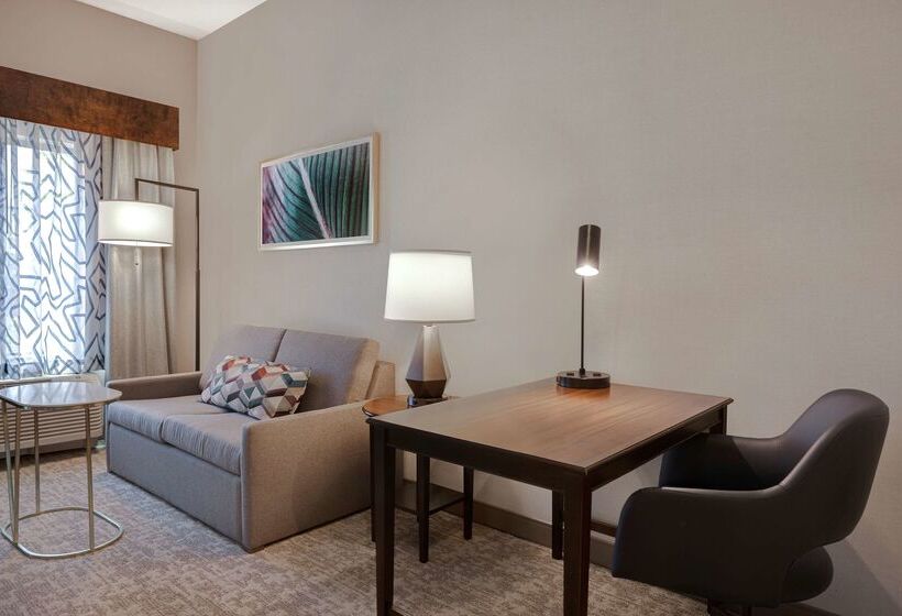 בית מלון כפרי Hampton Inn & Suites San Luis Obispo