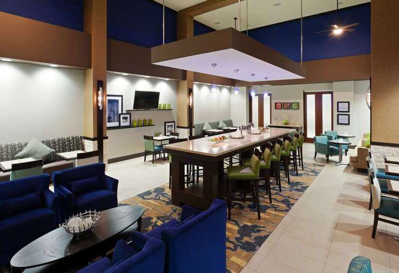 هتل Hampton Inn & Suites Denver/airportgateway Park