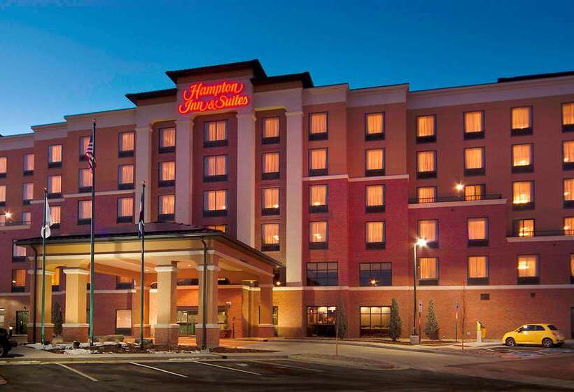 هتل Hampton Inn & Suites Denver/airportgateway Park