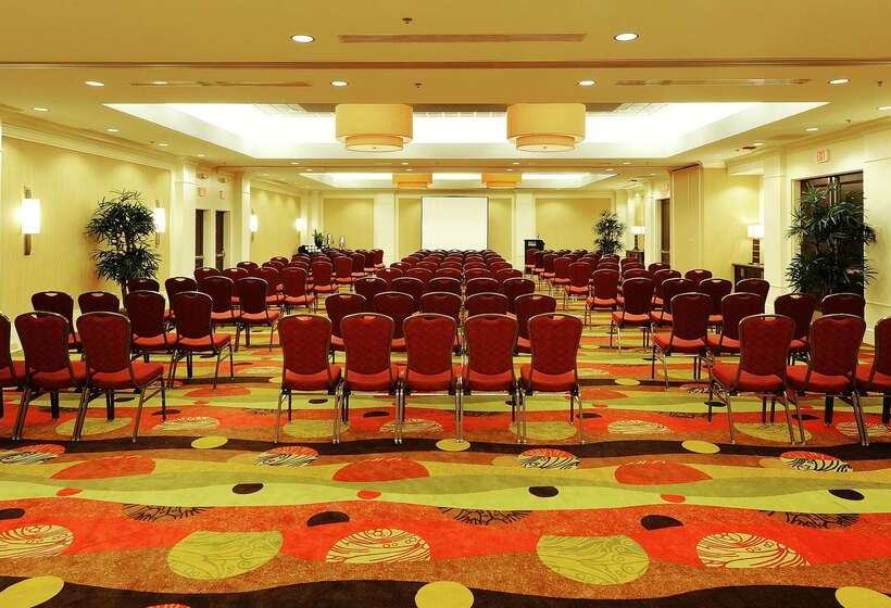 هتل Hilton Garden Inn Columbia Northeast