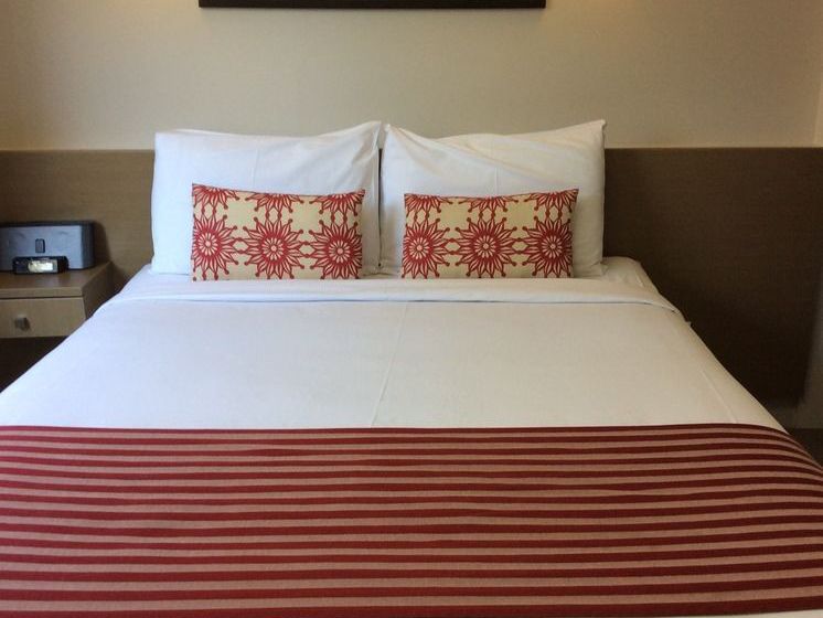 בית מלון כפרי Lake Rotorua