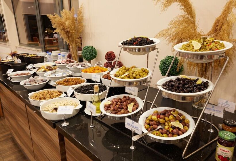 هتل Park Dedeman Denizli