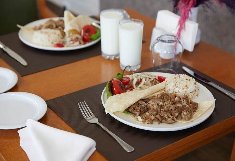 هتل Park Dedeman Denizli