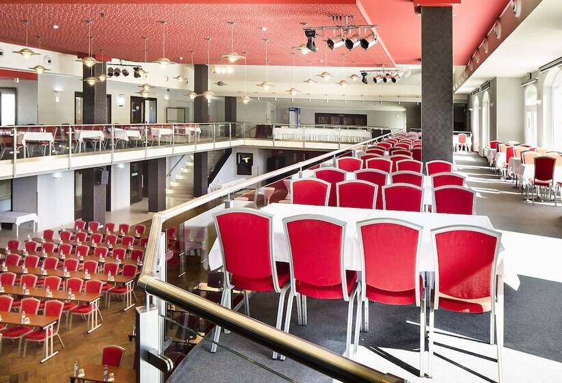 Parkhotel Plzen Congress Center