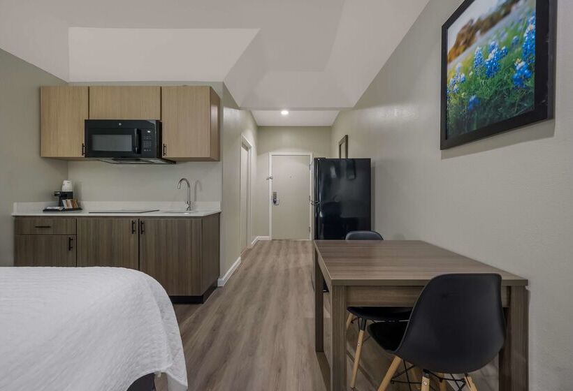 فندق Surestay Studio By Best Western Conroe Downtown