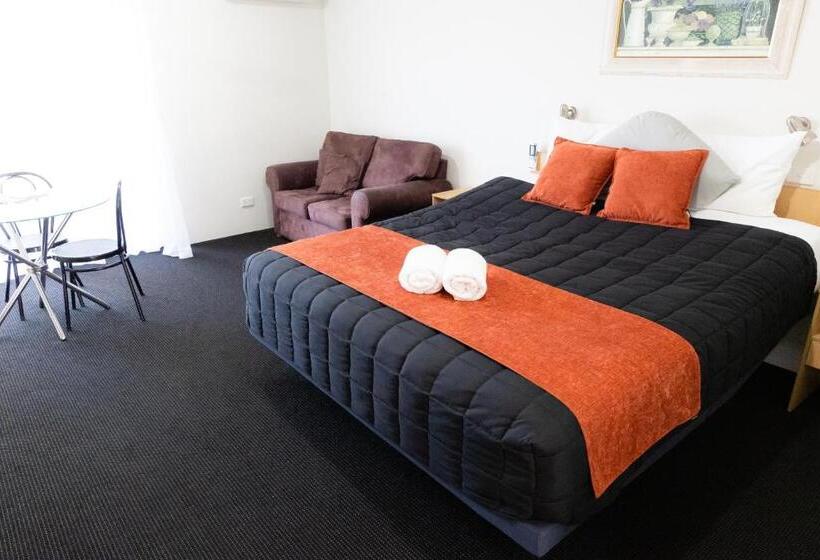 هتل Aston Hill Motor Lodge