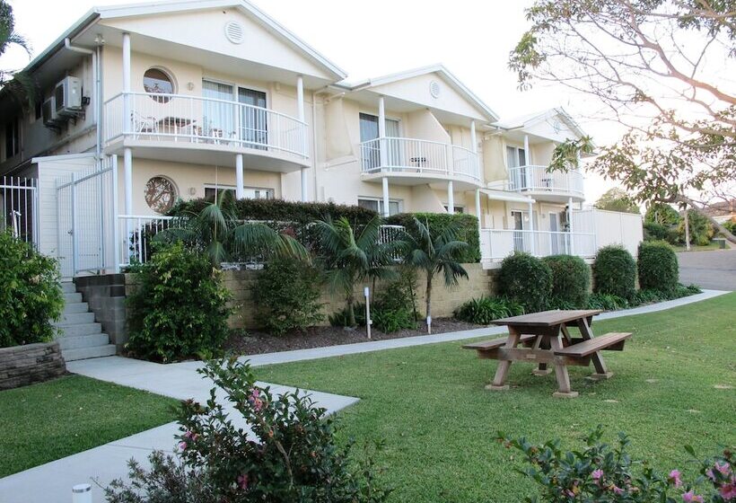 هتل Aston Hill Motor Lodge