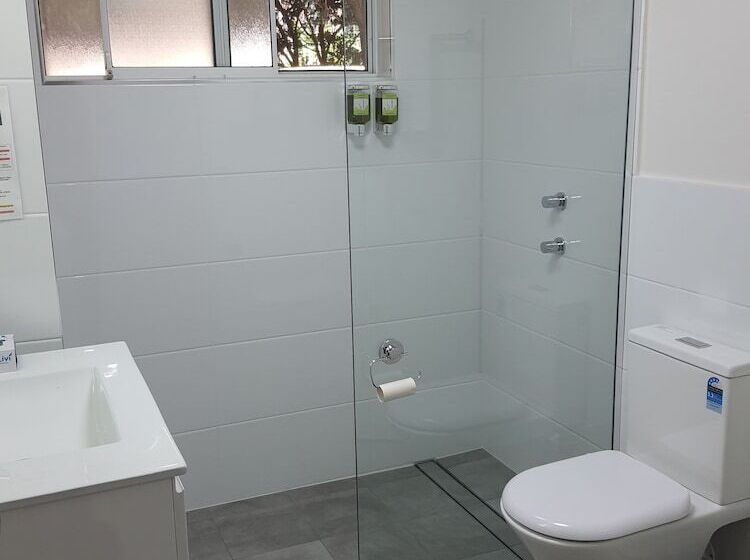 هتل Aston Hill Motor Lodge