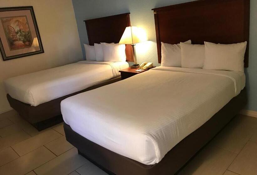 فندق Baymont By Wyndham Gainesville I75