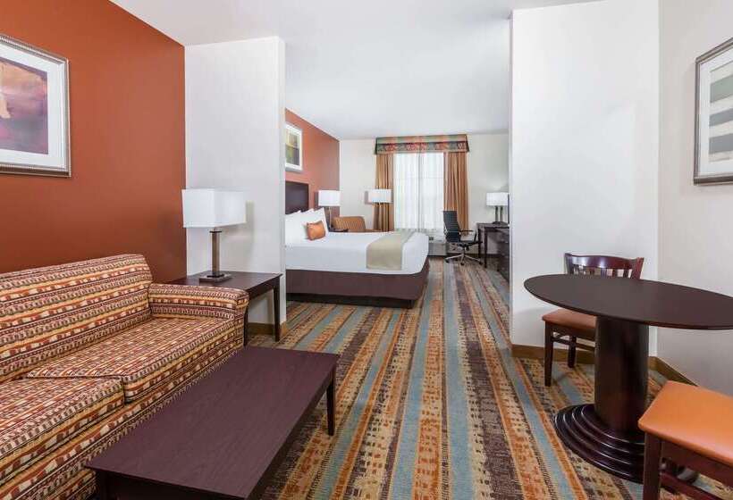 ホテル Baymont By Wyndham Henderson