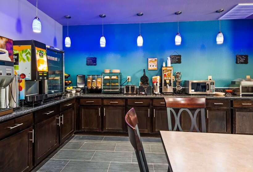 호텔 Best Western Plus Kenedy Inn