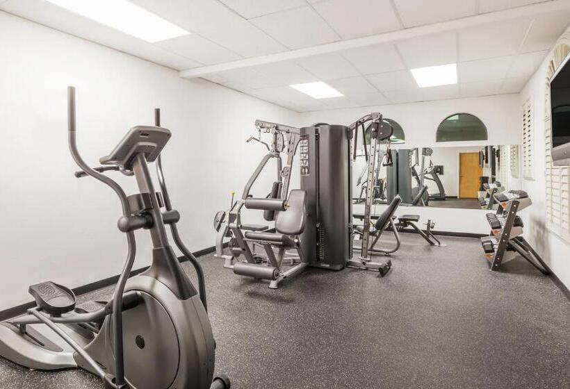 酒店 Canoa Ranch Golf Resort