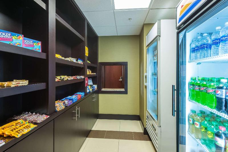 בית מלון כפרי Comfort Suites Lake City