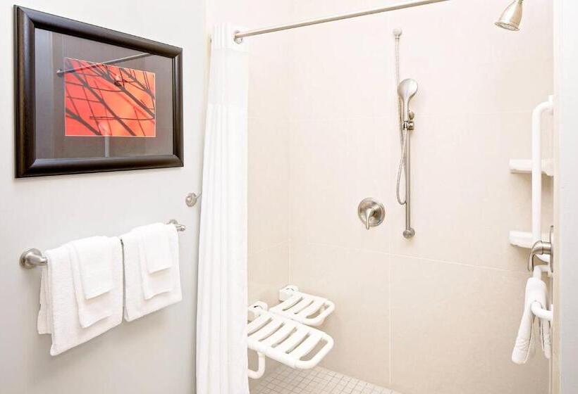 فندق Courtyard By Marriott Houma