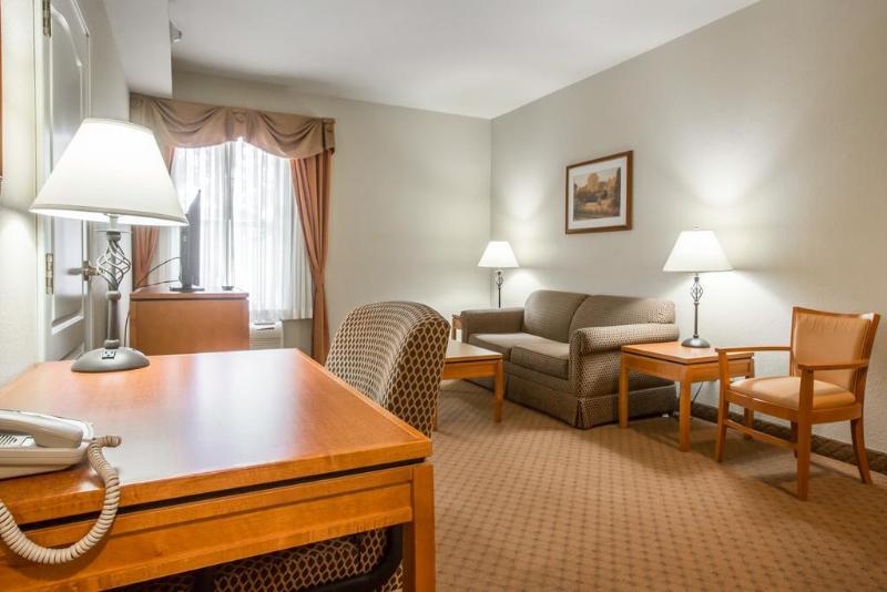 ホテル Fairfield Inn & Suites Goshen Middletown