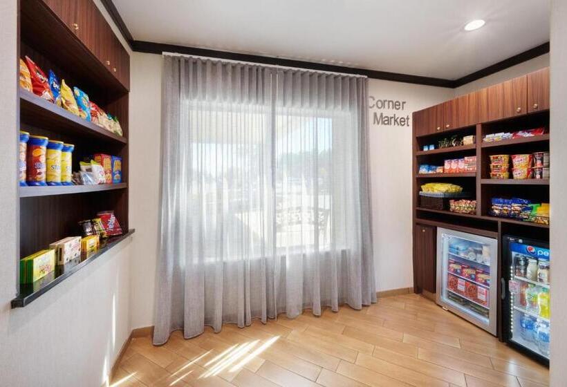 בית מלון כפרי Fairfield Inn & Suites By Marriott Hinesville Fort Stewart