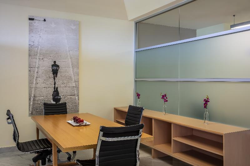 ホテル Fiesta Inn Cancun Las Americas