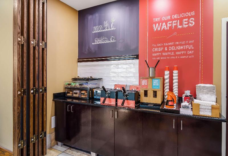 Отель Hampton Inn Galax