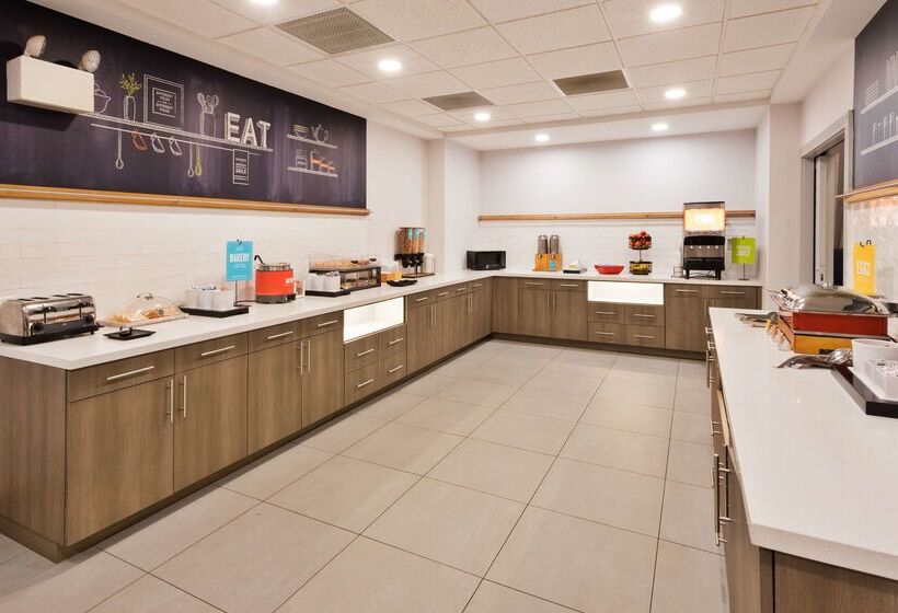 בית מלון כפרי Hampton Inn & Suites Lanett West Point