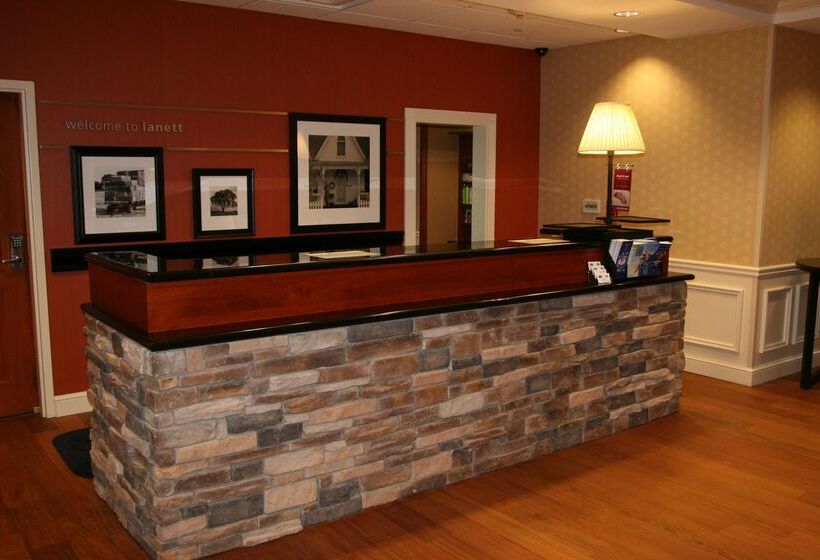 בית מלון כפרי Hampton Inn & Suites Lanett West Point