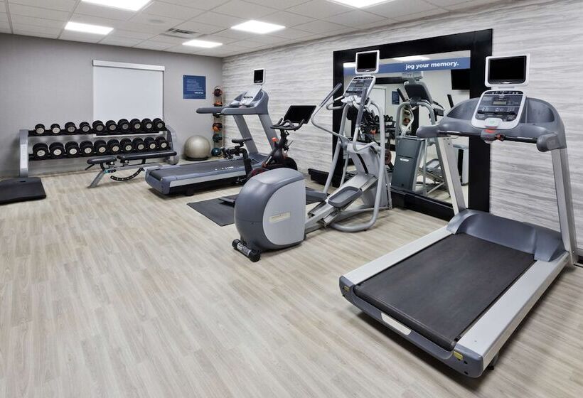 בית מלון כפרי Hampton Inn & Suites Lanett West Point
