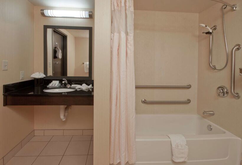 فندق Hilton Garden Inn Oklahoma City Midtown