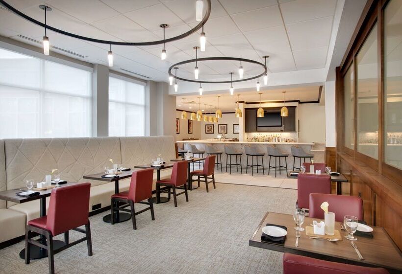هتل Hilton Garden Inn Tyler