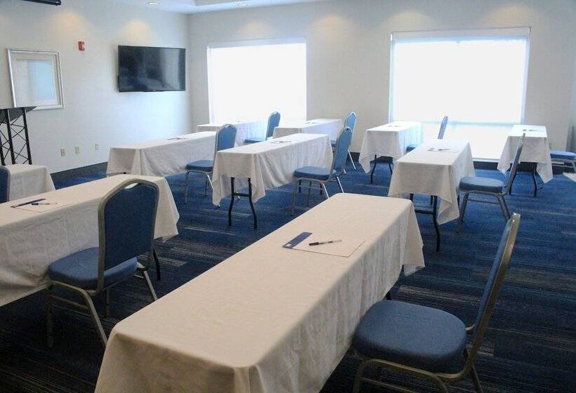 ホテル Holiday Inn Express Leland   Wilmington Area, An Ihg