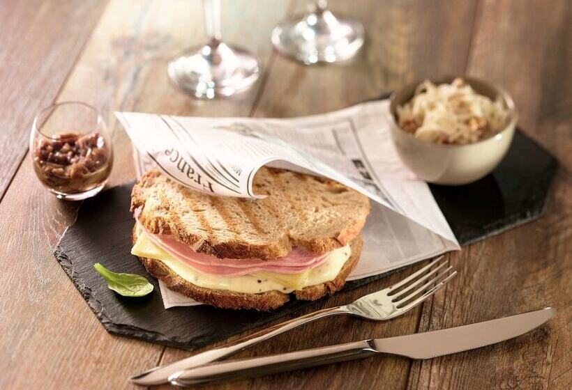 هتل Ibis Santiago Estacion Central