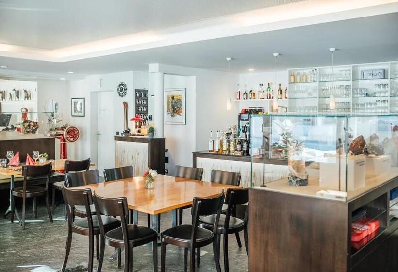 ホテル Krüzli   Dapi 1914