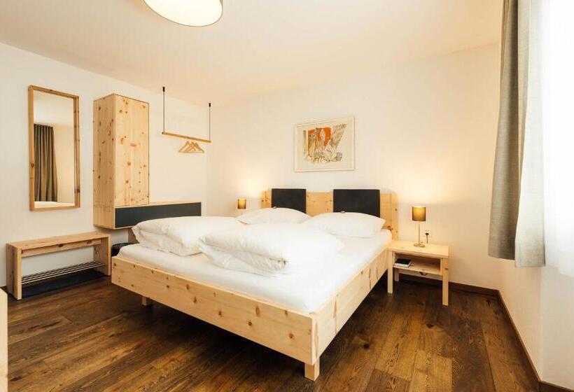 ホテル Krüzli   Dapi 1914