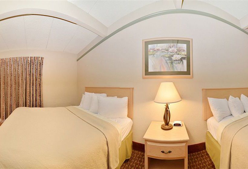 ホテル Quality Inn Lake Of The Ozarks