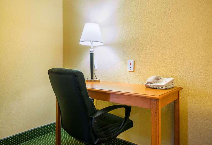 فندق Quality Inn & Suites Franklin