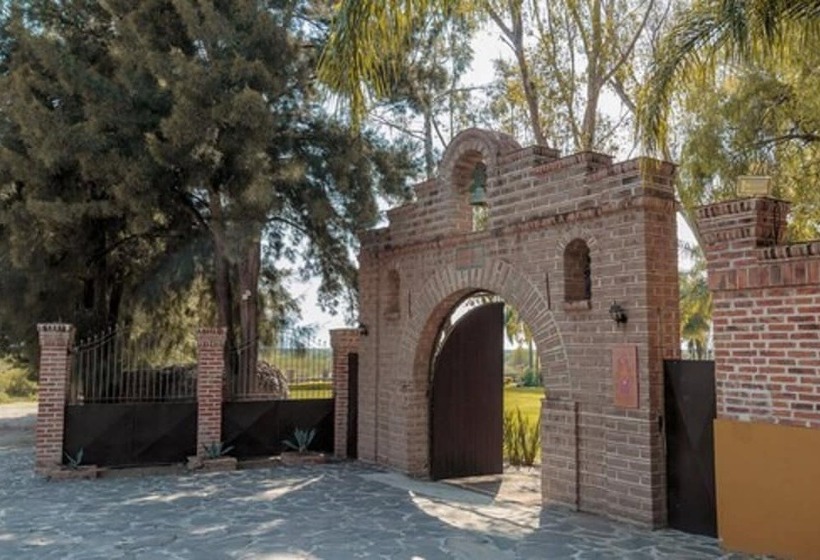فندق Quinta San Carlos