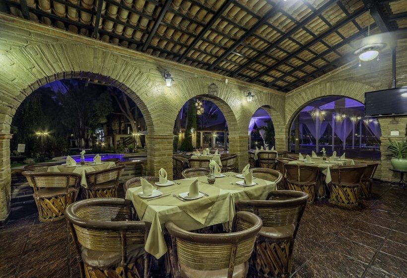 فندق Quinta San Carlos
