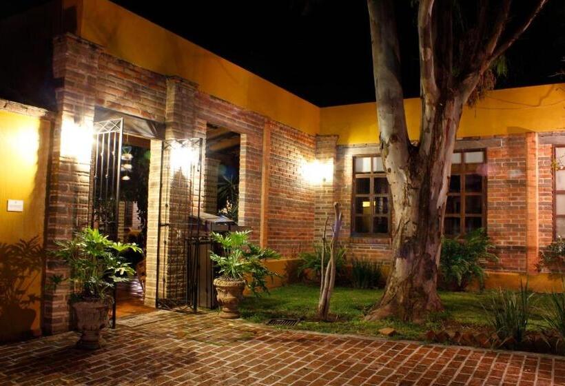 فندق Quinta San Carlos