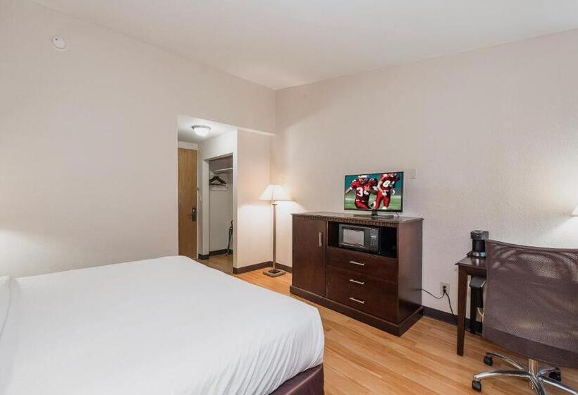 בית מלון כפרי Red Roof Inn & Suites Mt Holly  Mcguire Afb