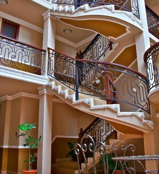 هتل San Marino Royal