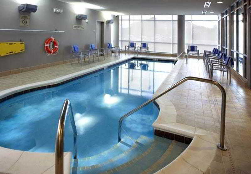 هتل Springhill Suites By Marriott Pittsburgh Latrobe