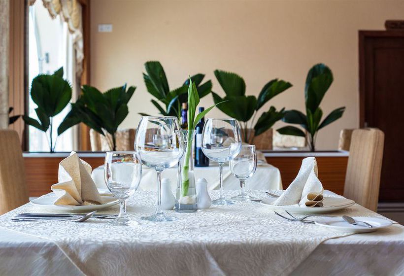 בית מלון כפרי Herman International