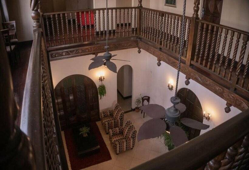 Hostel Casa Colon