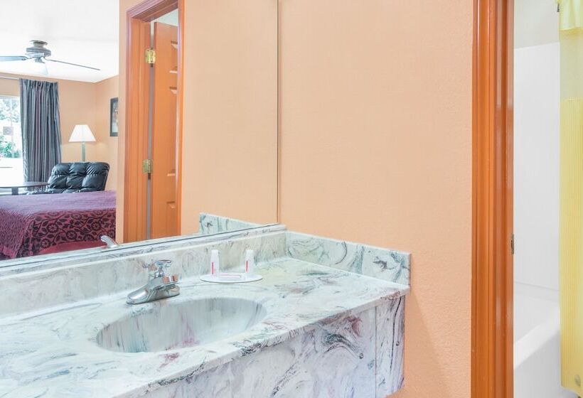 בית מלון כפרי America Best Value Inn Kosciusko